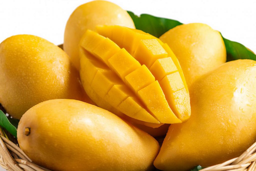 8 Incredible Benefits Of Eating More Mangoes