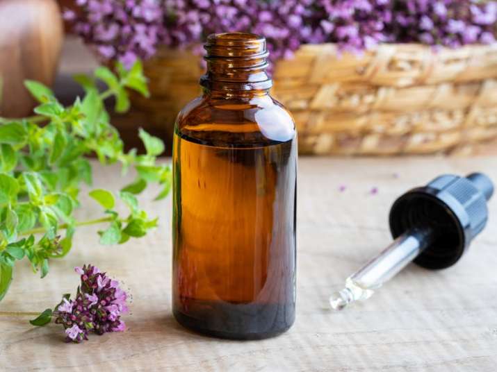 Benefits and Uses of Oregano Oil