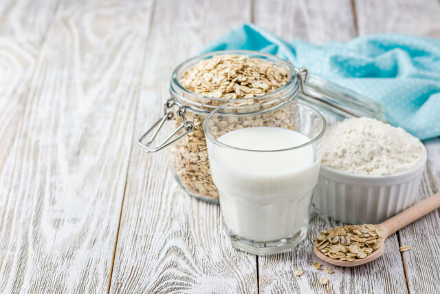 7 Benefits Of Oat Milk And Its Nutrition Facts - Page 2 of 8 | Lestta