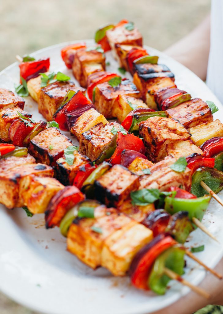 8 Plant-Based Food and Drink Ideas For Your Summer Barbecue