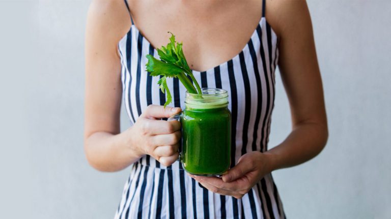 10 Health Benefits of Celery Juice on an Empty Stomach - Page 3 of 10