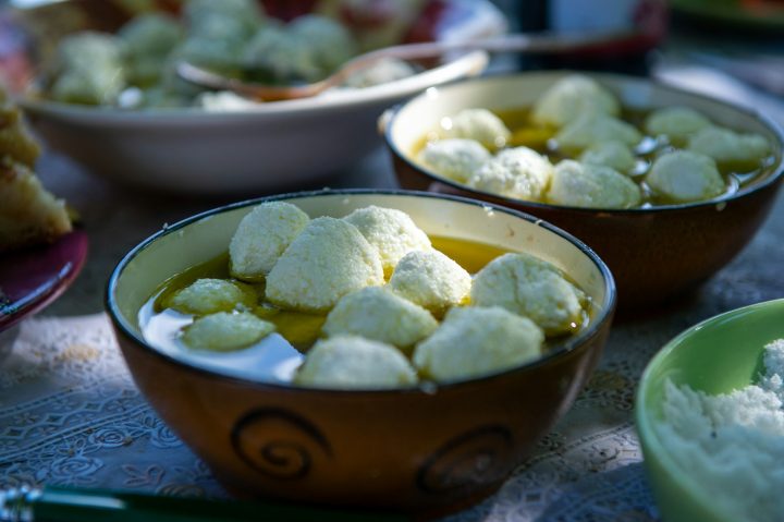 How to Make Cottage Cheese Bread With Just 2 Ingredients